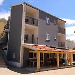 Nettes In Mit Eigenem Balkon By Interhome Appartamento *