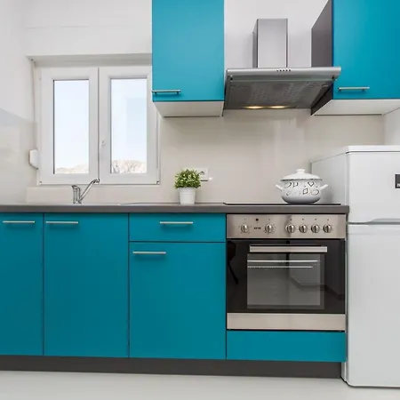 Nettes In Mit Eigenem Balkon By Interhome Baška