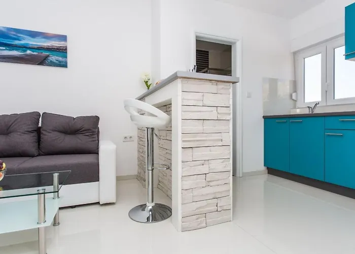 Apartamento Nettes In Mit Eigenem Balkon By Interhome *